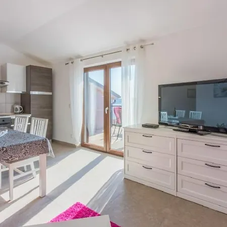Anton Ri 31 Pax Apartment Crikvenica
